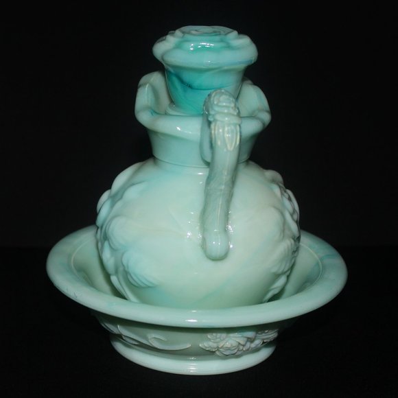 Avon Jadeite Pitcher and Basin | Vintage Avon Foaming Bath Oil Set - Picture 2 of 10